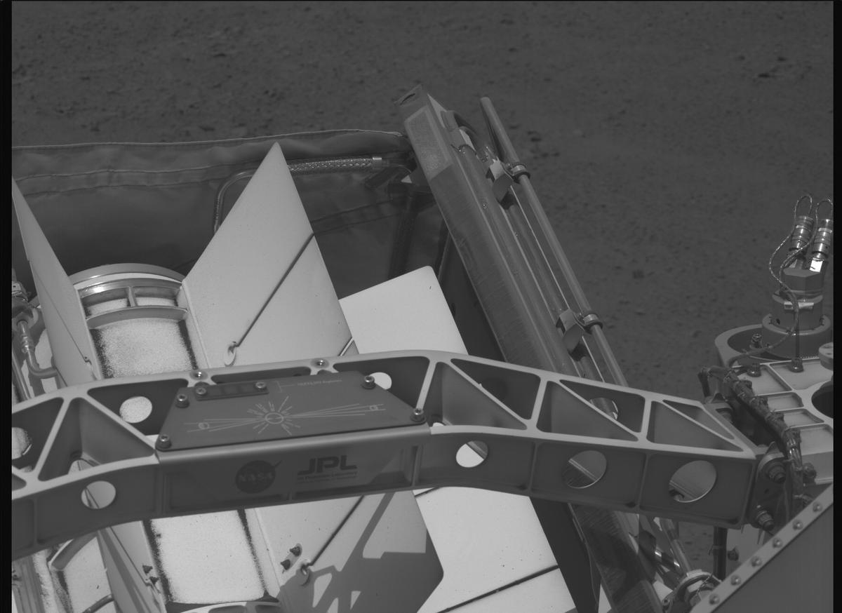 This image was taken by MCZ_RIGHT onboard NASA's Mars rover Perseverance on Sol 1357