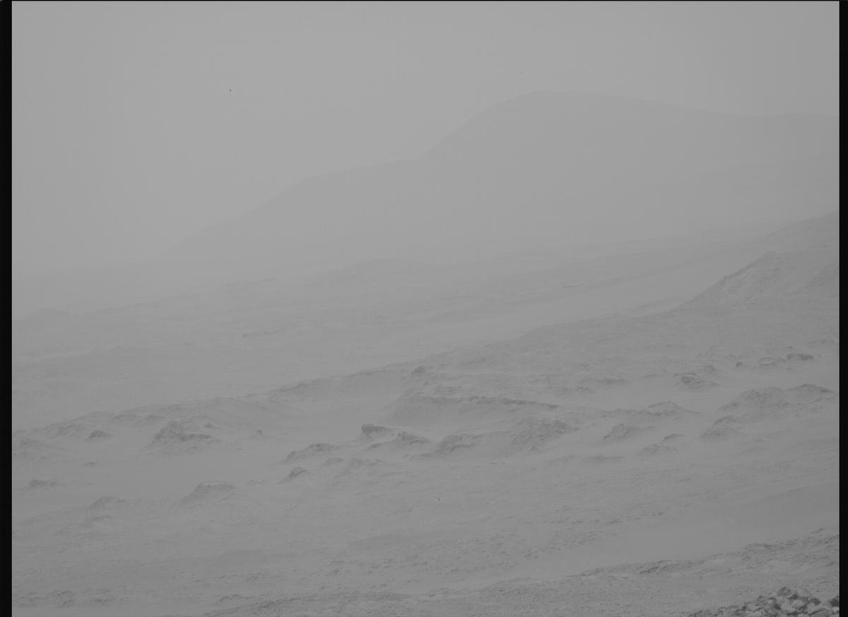 This image was taken by MCZ_LEFT onboard NASA's Mars rover Perseverance on Sol 1358