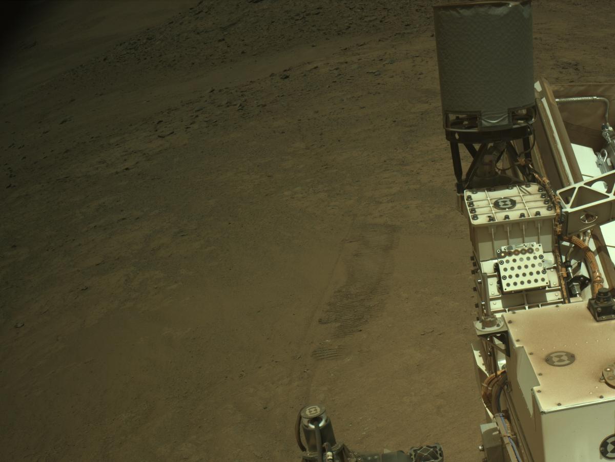 This image was taken by NAVCAM_LEFT onboard NASA's Mars rover Perseverance on Sol 1359