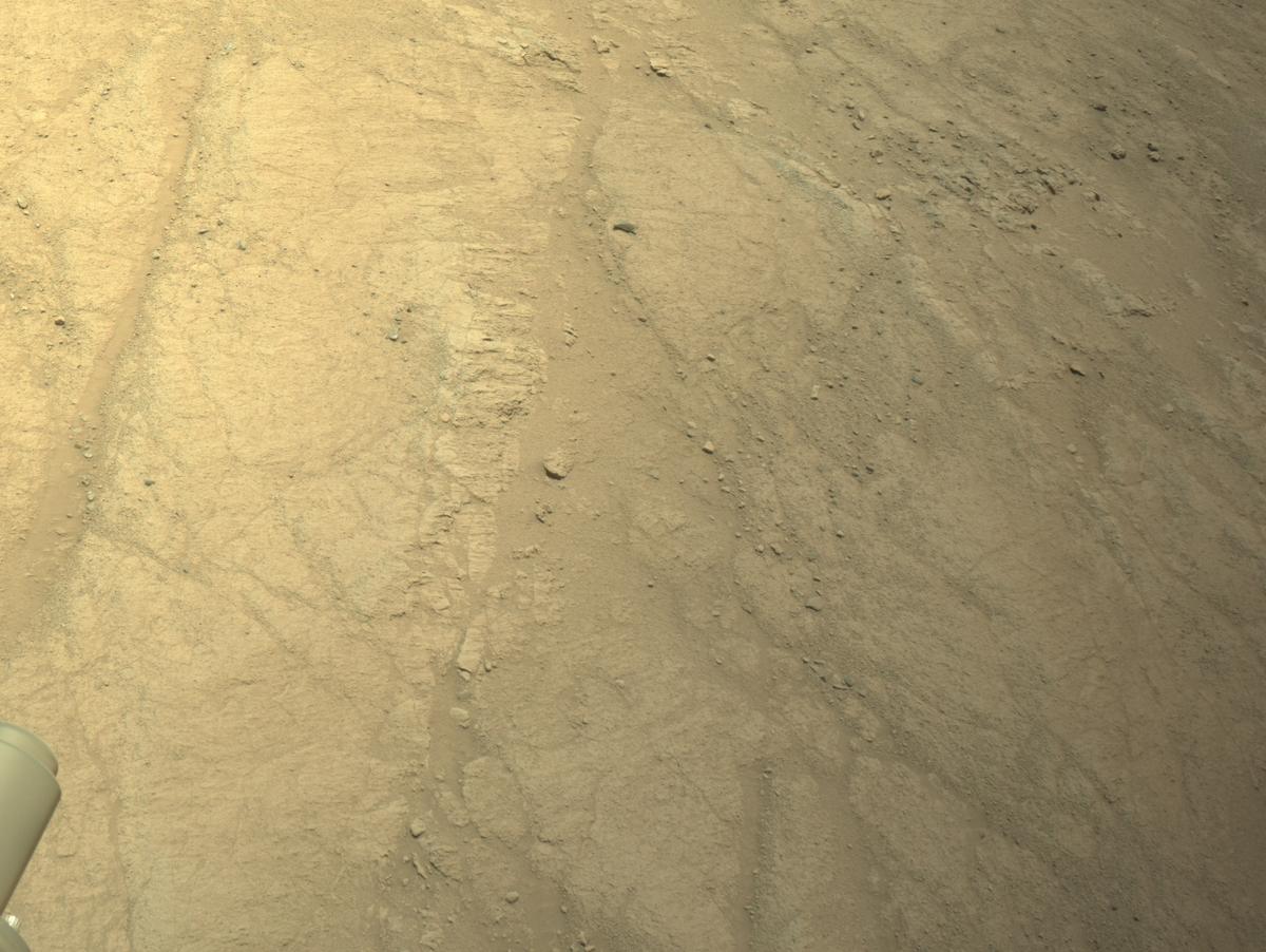 This image was taken by NAVCAM_RIGHT onboard NASA's Mars rover Perseverance on Sol 1359