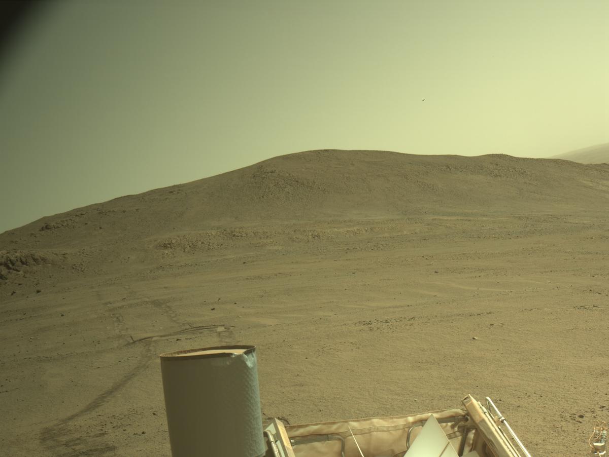 This image was taken by NAVCAM_LEFT onboard NASA's Mars rover Perseverance on Sol 1363