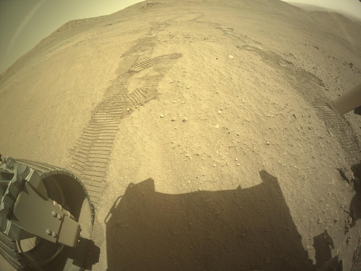 This image was taken by REAR_HAZCAM_LEFT onboard NASA's Mars rover Perseverance on Sol 1363