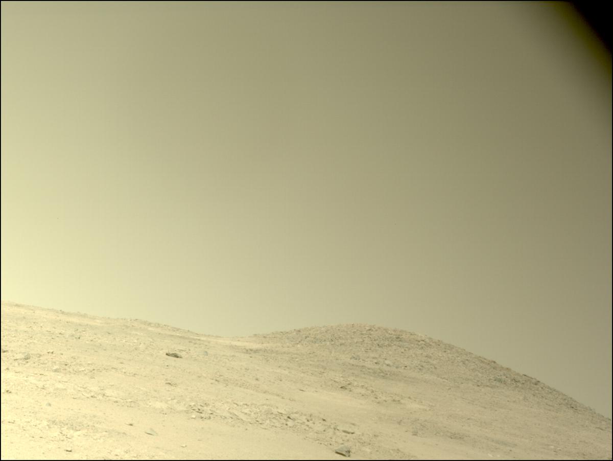 This image was taken by NAVCAM_LEFT onboard NASA's Mars rover Perseverance on Sol 1367