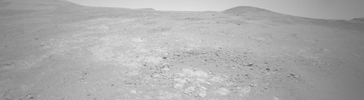 This image was taken by NAVCAM_LEFT onboard NASA's Mars rover Perseverance on Sol 1367