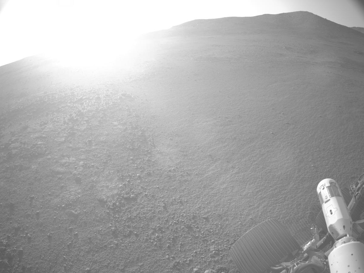This image was taken by NAVCAM_LEFT onboard NASA's Mars rover Perseverance on Sol 1367