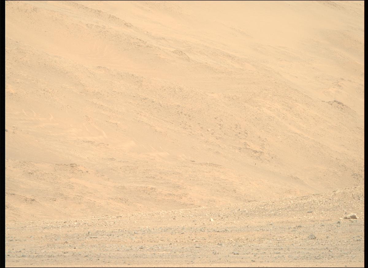 This image was taken by MCZ_RIGHT onboard NASA's Mars rover Perseverance on Sol 1368