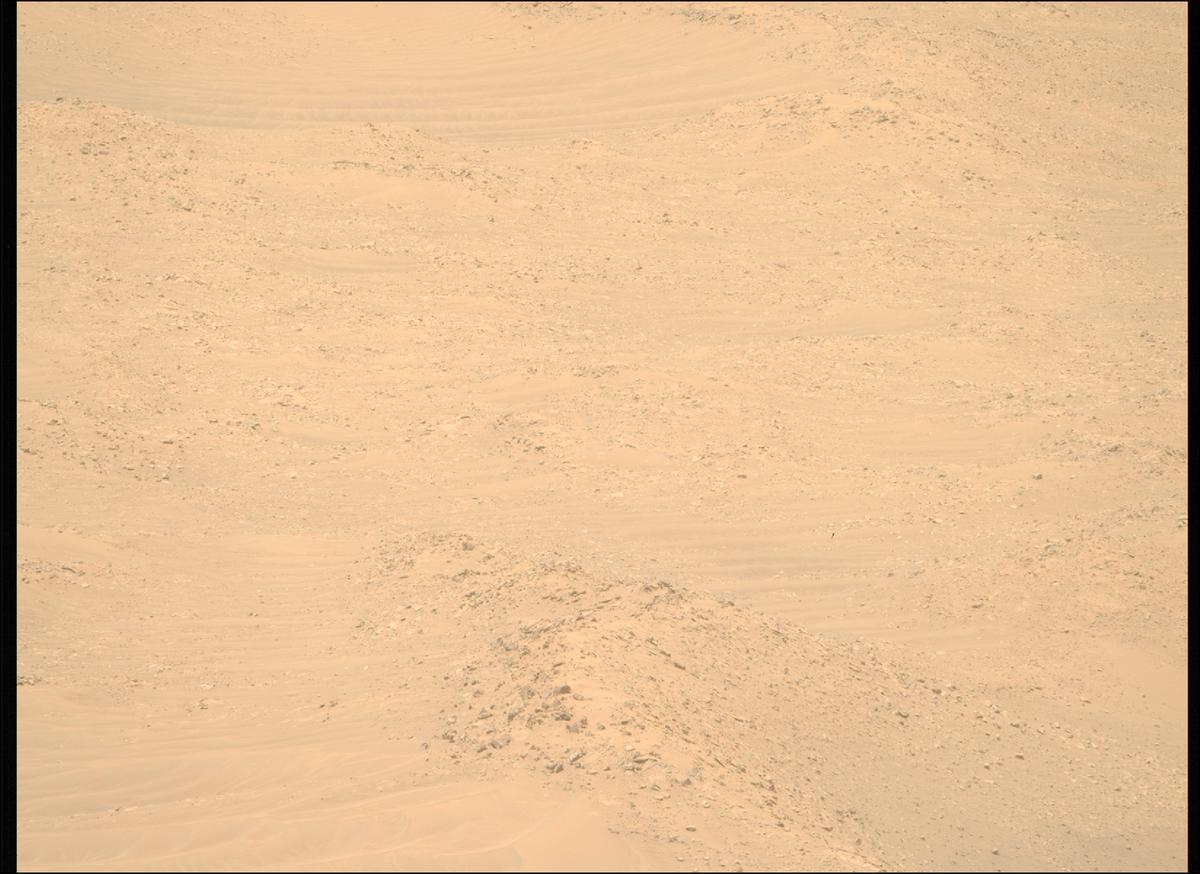 This image was taken by MCZ_RIGHT onboard NASA's Mars rover Perseverance on Sol 1368