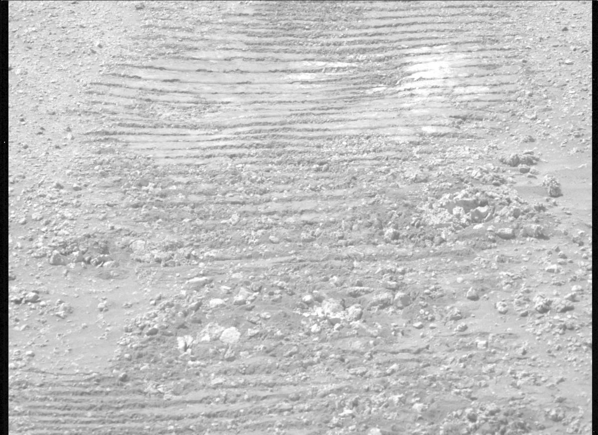 This image was taken by MCZ_LEFT onboard NASA's Mars rover Perseverance on Sol 1377