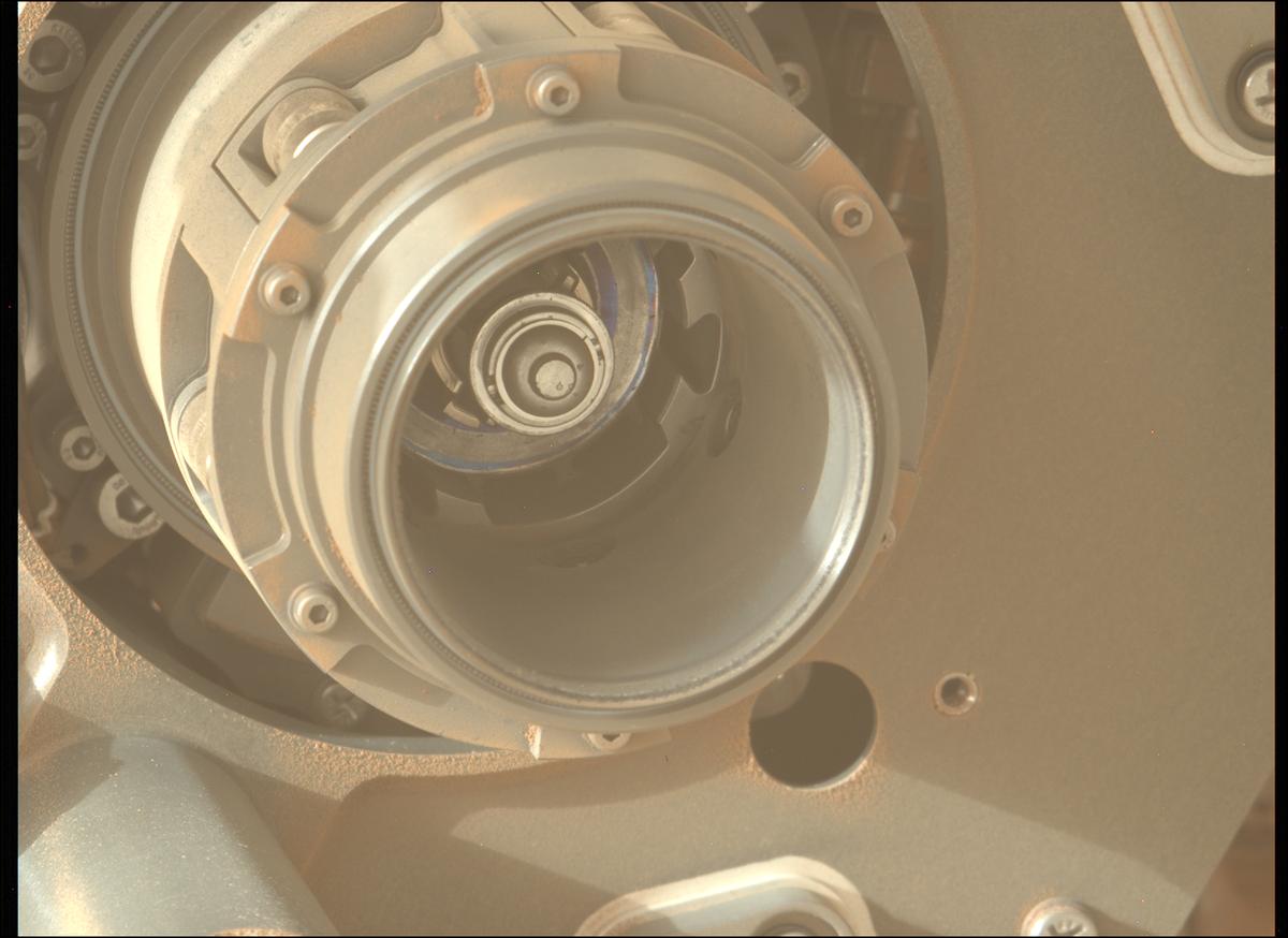 This image was taken by MCZ_LEFT onboard NASA's Mars rover Perseverance on Sol 1379