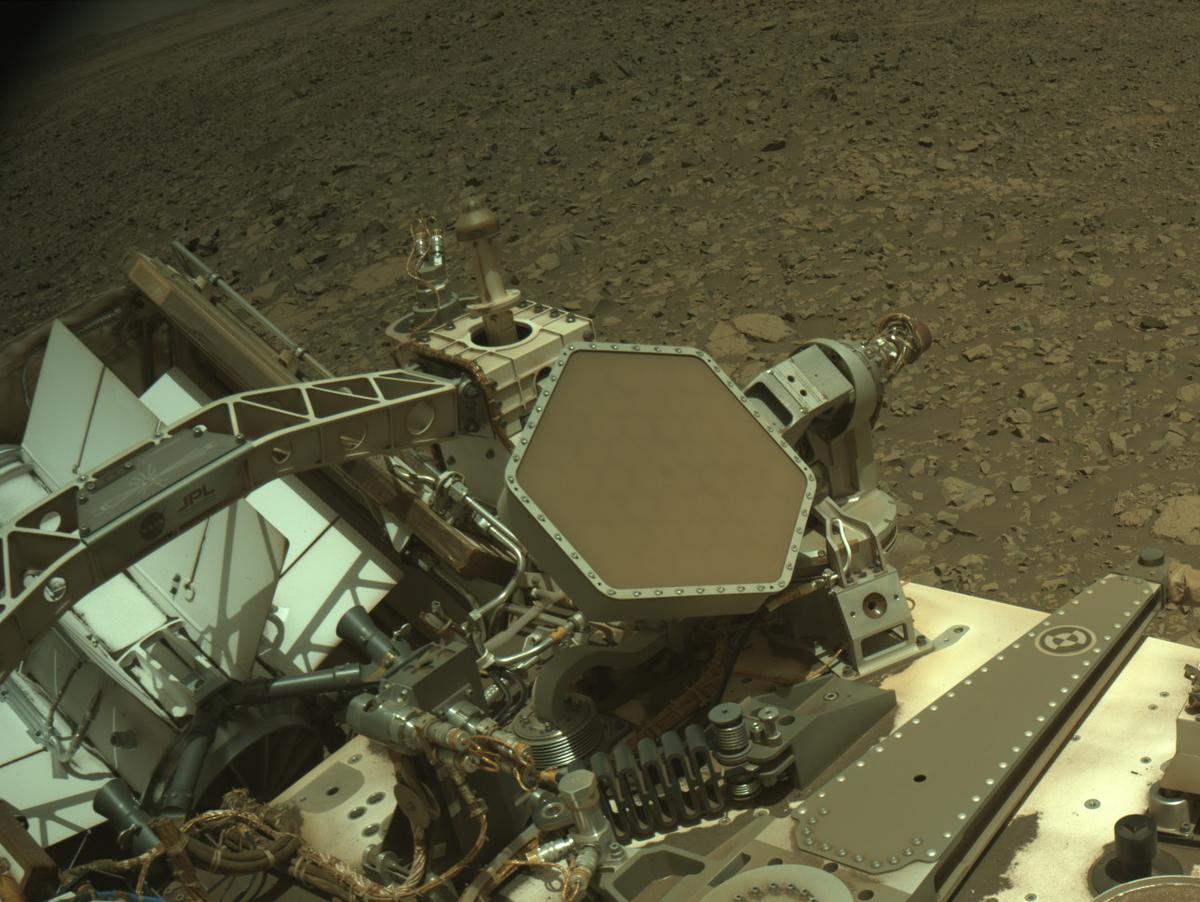 This image was taken by NAVCAM_LEFT onboard NASA's Mars rover Perseverance on Sol 1380