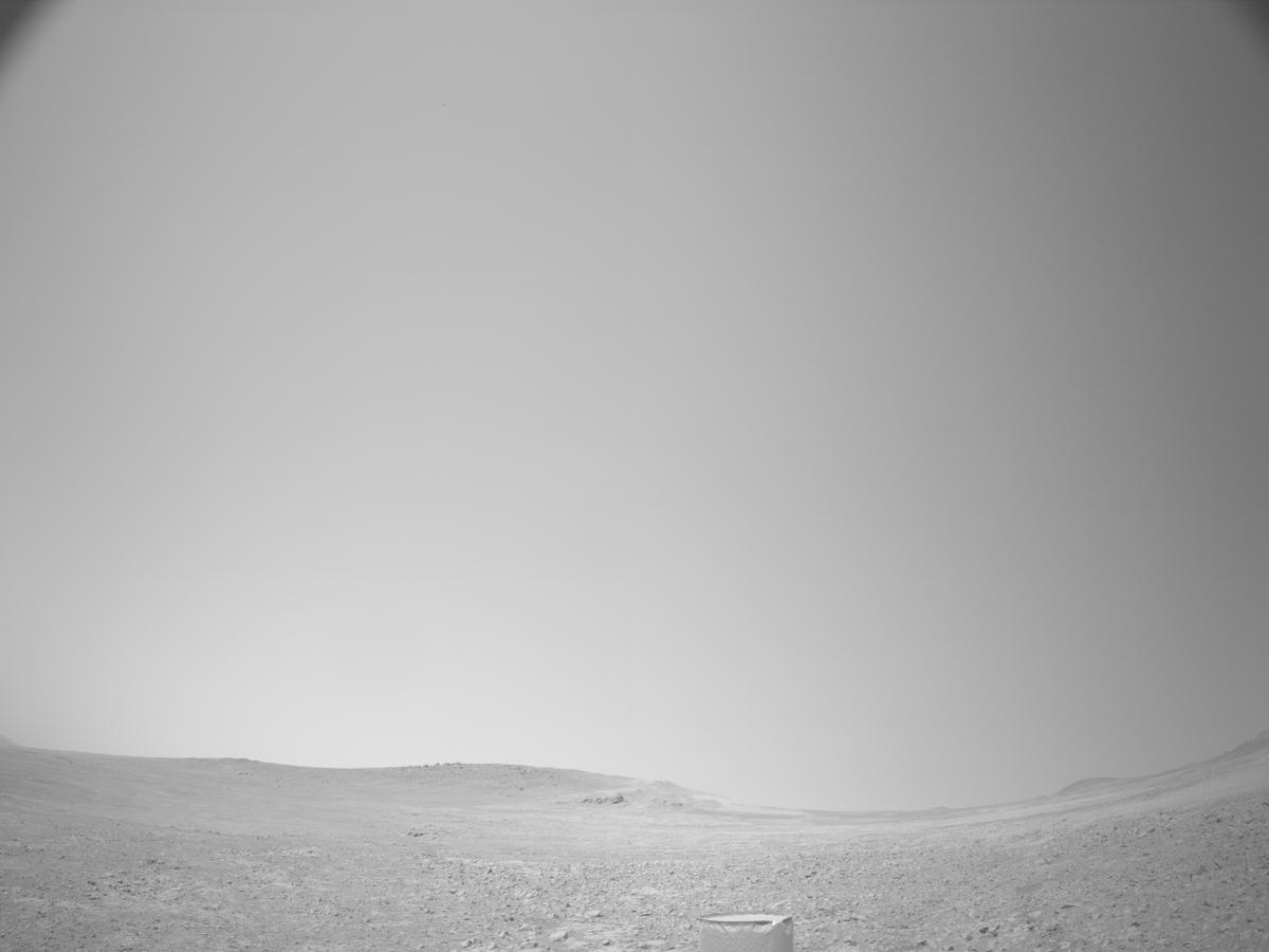 This image was taken by NAVCAM_LEFT onboard NASA's Mars rover Perseverance on Sol 1380