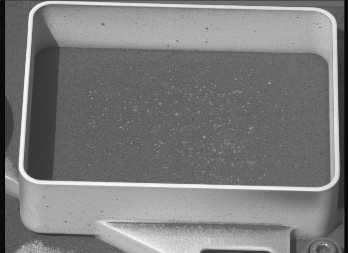 This image was taken by MCZ_LEFT onboard NASA's Mars rover Perseverance on Sol 1380