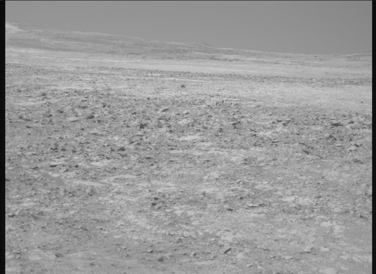 This image was taken by MCZ_RIGHT onboard NASA's Mars rover Perseverance on Sol 1396