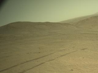 View image taken on Mars, Mars Perseverance Sol 1397: Right Navigation Camera (Navcam)