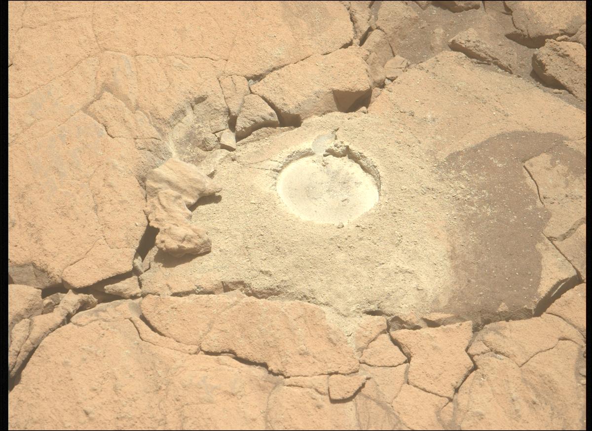 This image was taken by MCZ_LEFT onboard NASA's Mars rover Perseverance on Sol 1397
