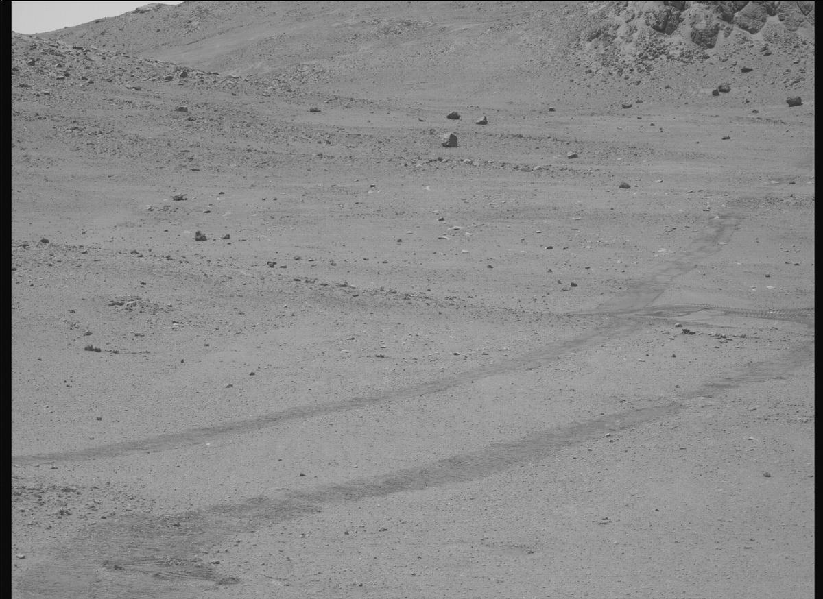 This image was taken by MCZ_LEFT onboard NASA's Mars rover Perseverance on Sol 1399