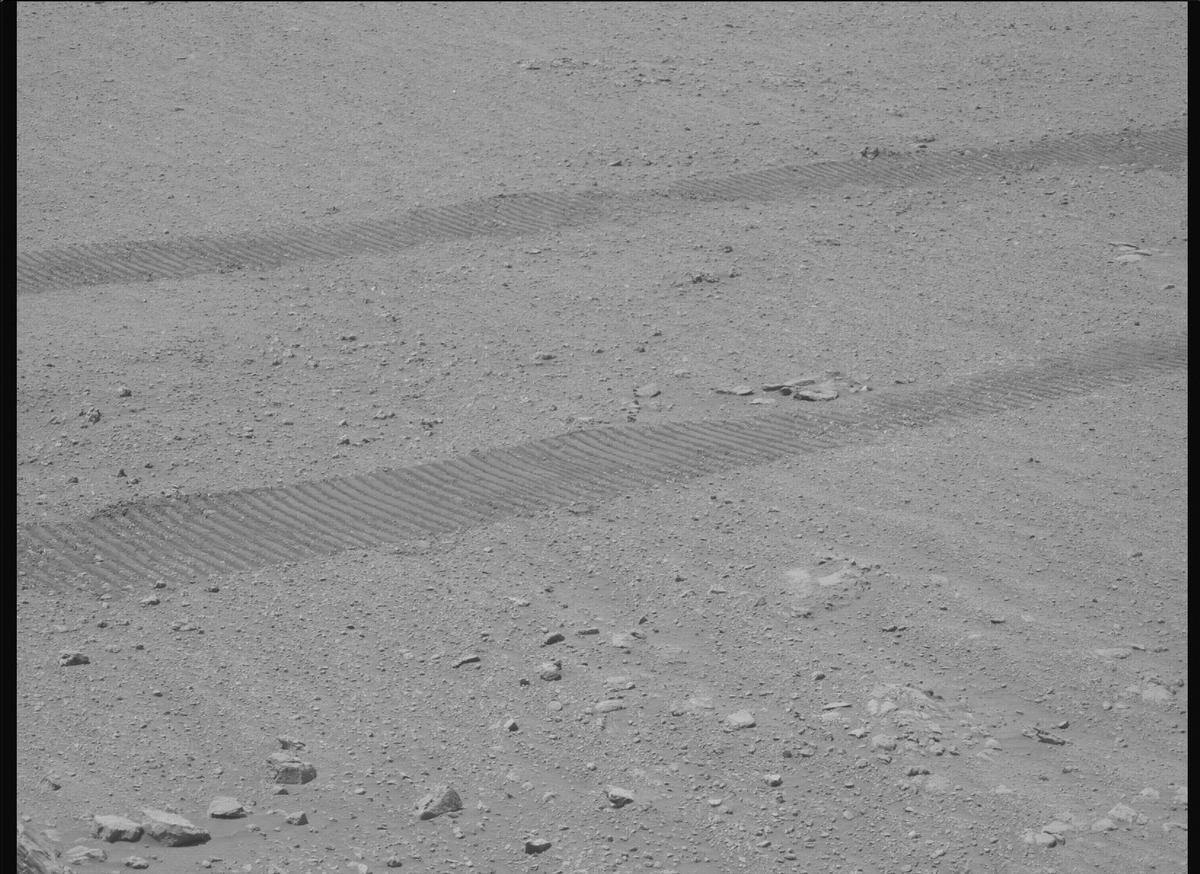 This image was taken by MCZ_LEFT onboard NASA's Mars rover Perseverance on Sol 1399
