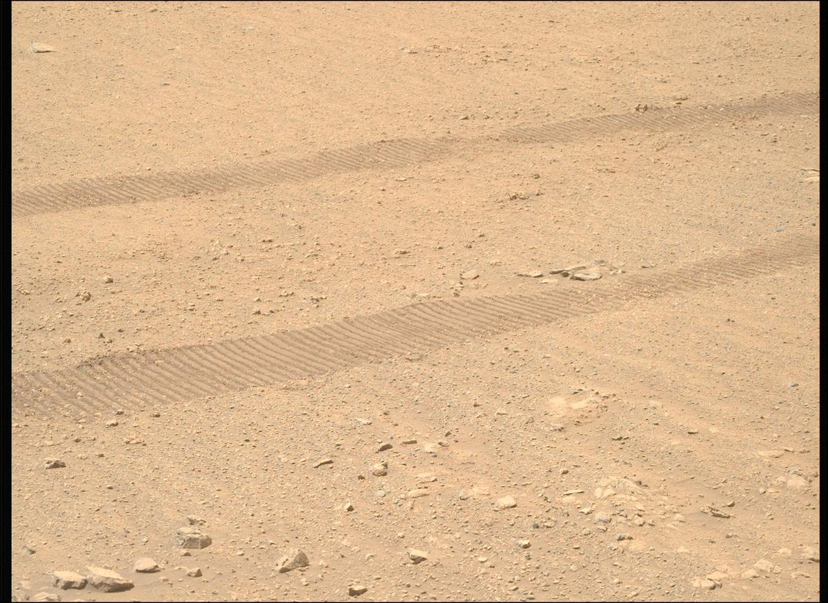 This image was taken by MCZ_RIGHT onboard NASA's Mars rover Perseverance on Sol 1399