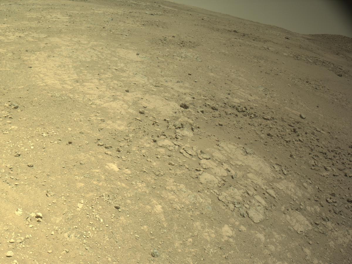 This image was taken by NAVCAM_LEFT onboard NASA's Mars rover Perseverance on Sol 1400