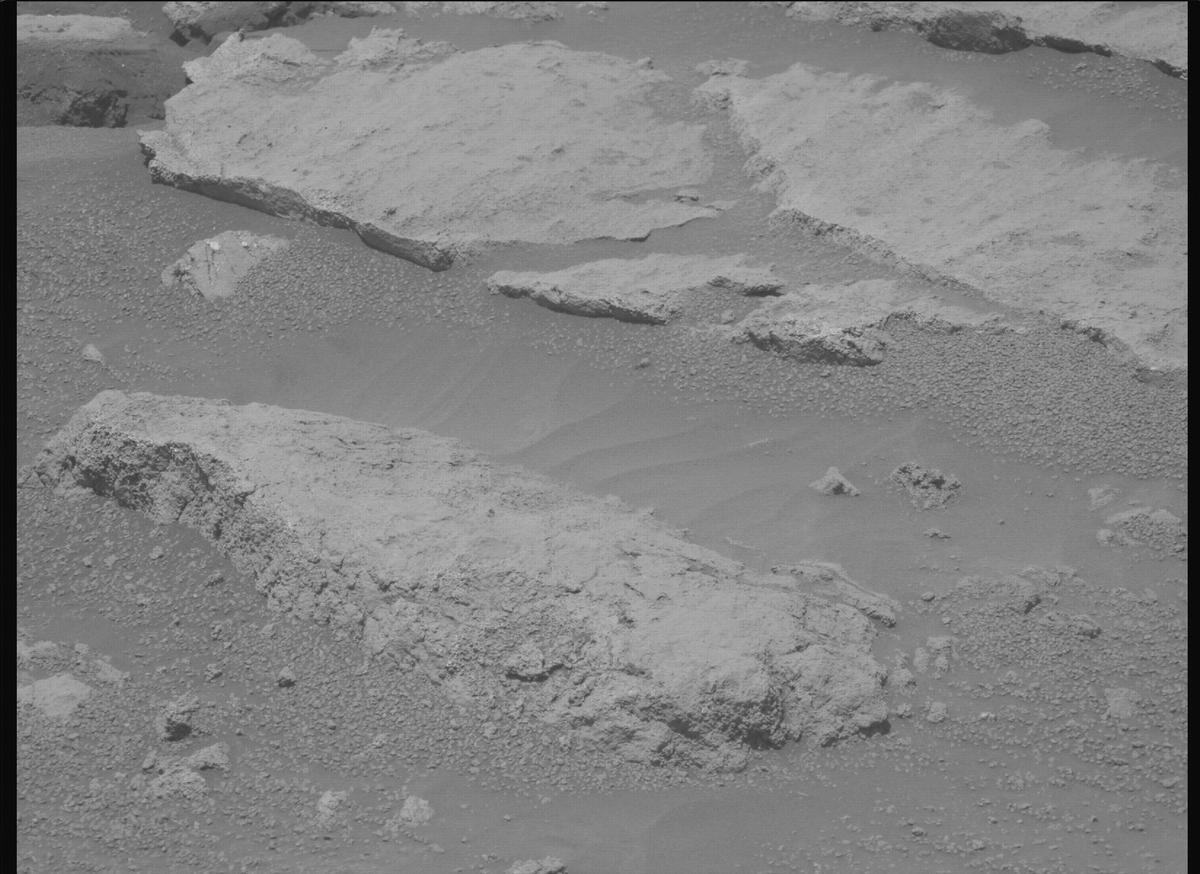 This image was taken by MCZ_LEFT onboard NASA's Mars rover Perseverance on Sol 1402
