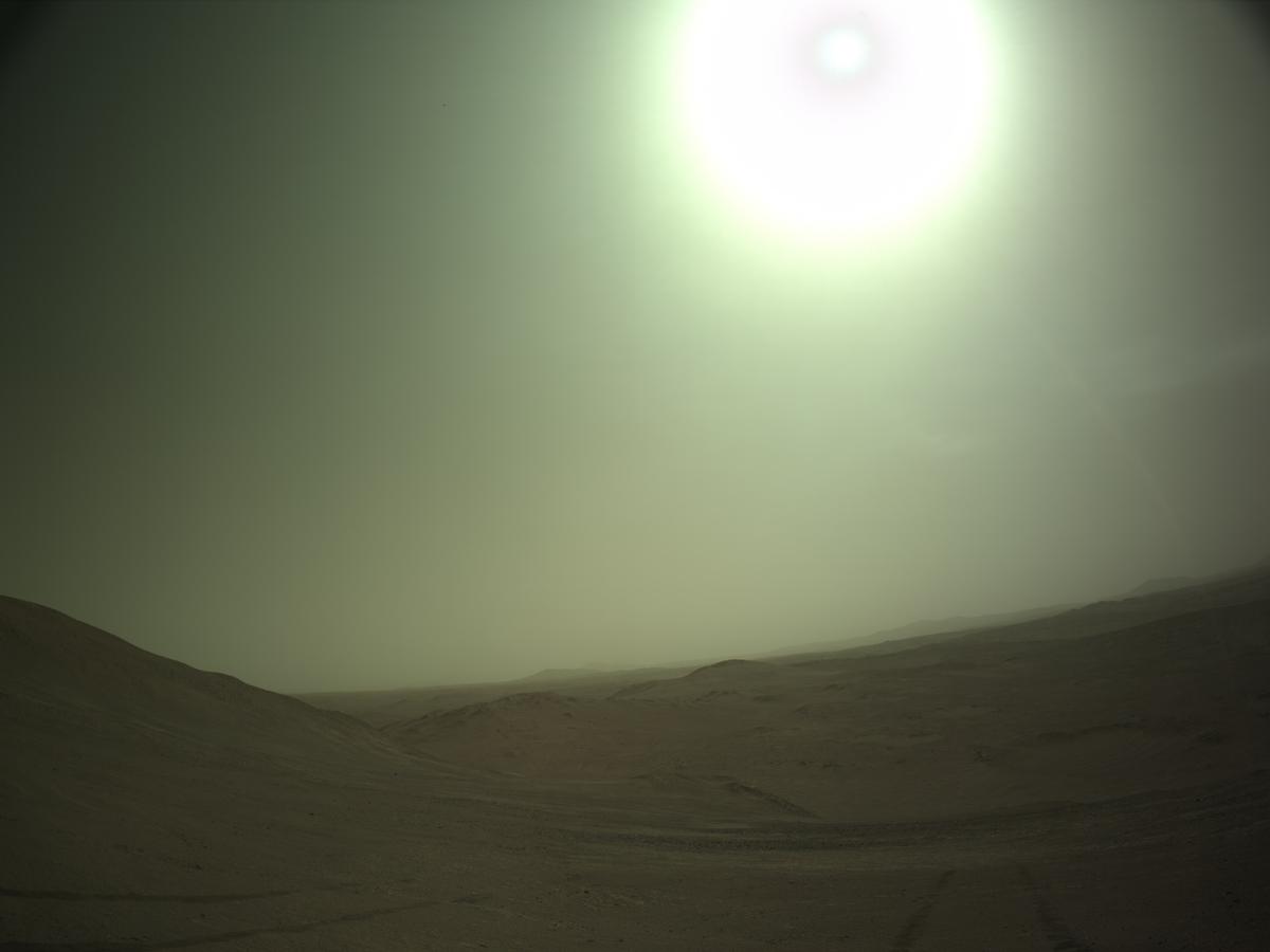 This image was taken by NAVCAM_LEFT onboard NASA's Mars rover Perseverance on Sol 1403