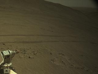 View image taken on Mars, Mars Perseverance Sol 1403: Right Navigation Camera (Navcam)