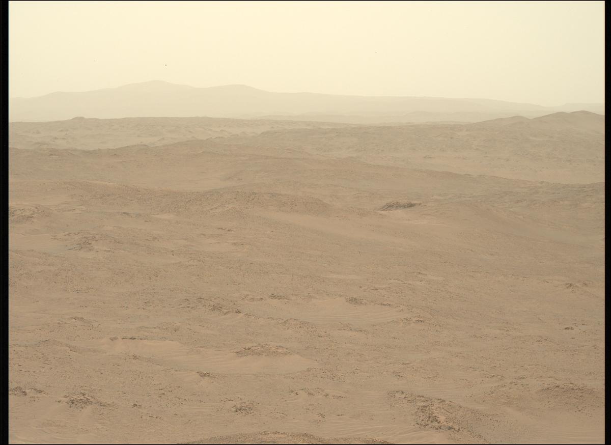 This image was taken by MCZ_LEFT onboard NASA's Mars rover Perseverance on Sol 1412