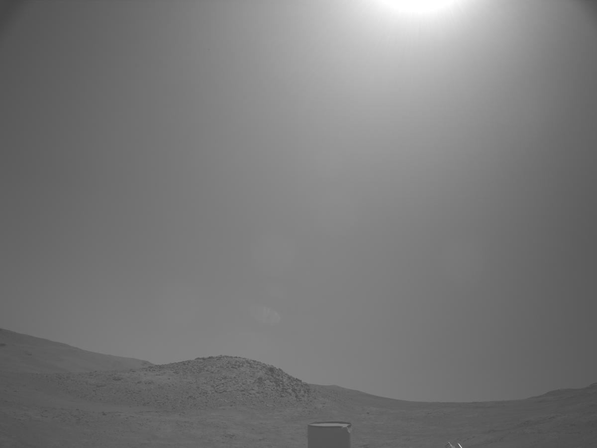 This image was taken by NAVCAM_LEFT onboard NASA's Mars rover Perseverance on Sol 1413