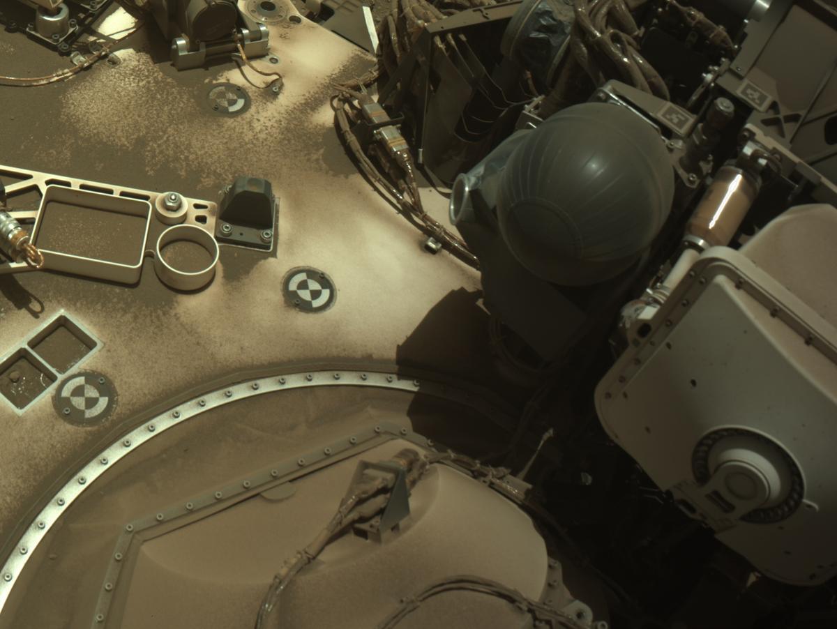 This image was taken by NAVCAM_RIGHT onboard NASA's Mars rover Perseverance on Sol 1415