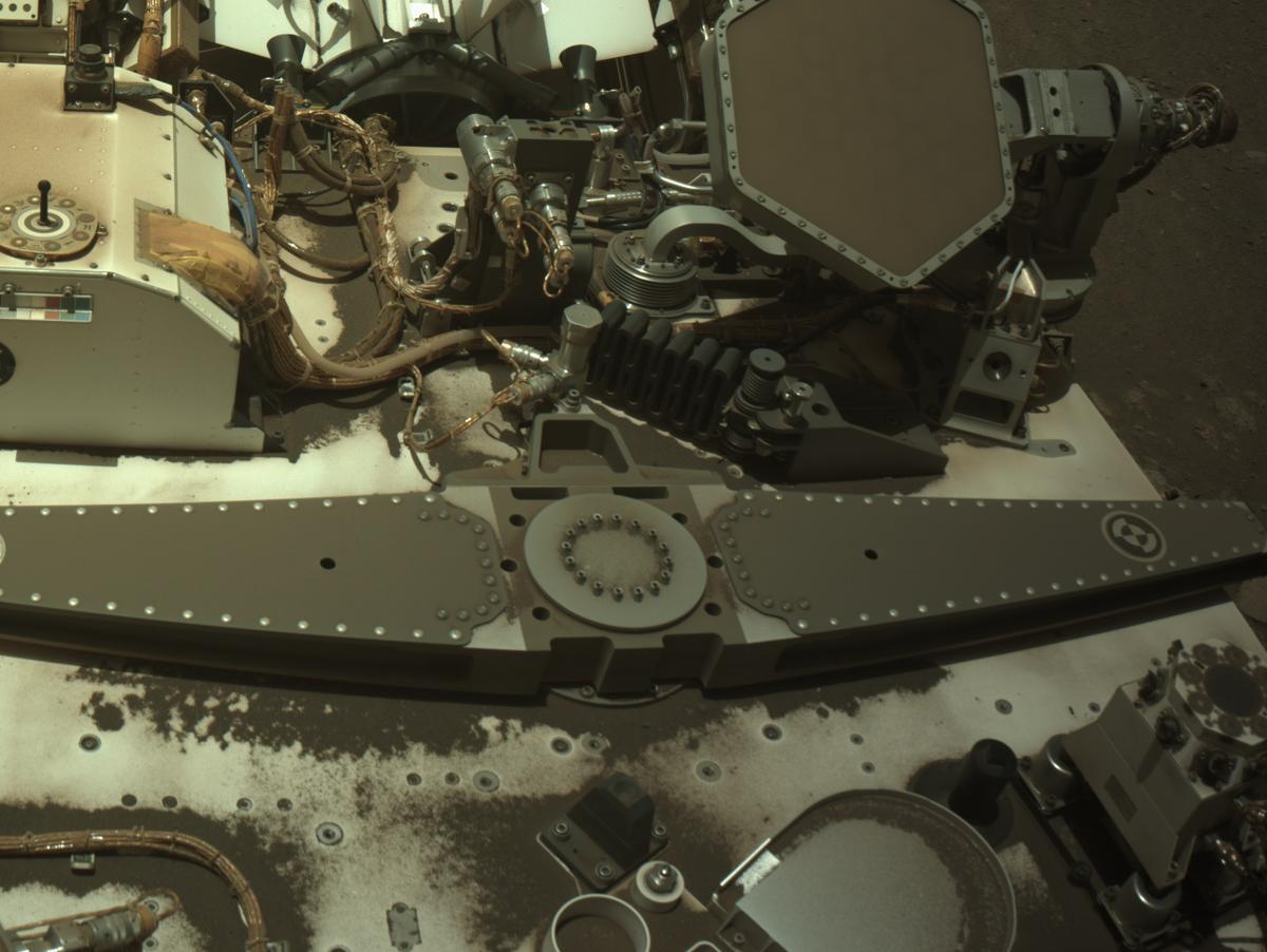 This image was taken by NAVCAM_RIGHT onboard NASA's Mars rover Perseverance on Sol 1416