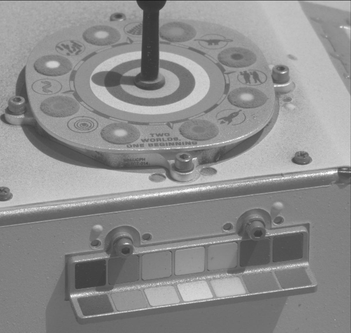 This image was taken by MCZ_LEFT onboard NASA's Mars rover Perseverance on Sol 1422