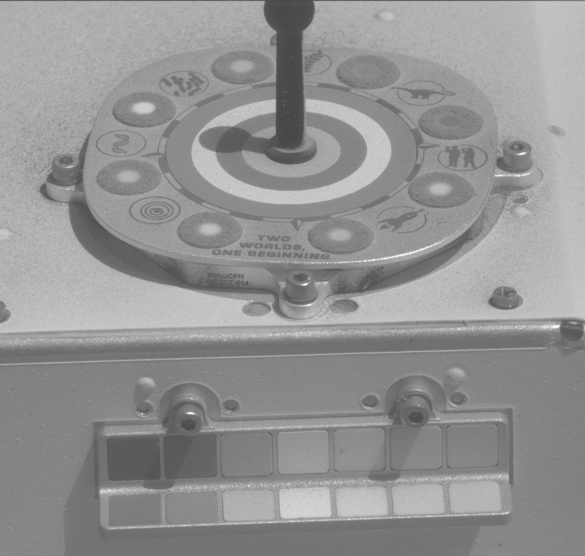 This image was taken by MCZ_RIGHT onboard NASA's Mars rover Perseverance on Sol 1422