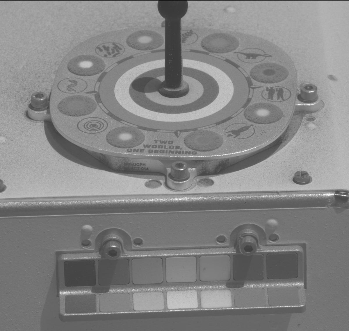 This image was taken by MCZ_RIGHT onboard NASA's Mars rover Perseverance on Sol 1423