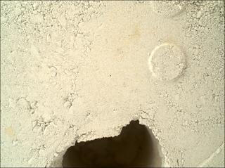 View image taken on Mars, Mars Perseverance Sol 1424: WATSON Camera 