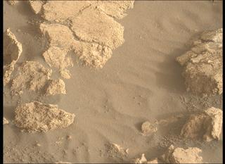View image taken on Mars, Mars Perseverance Sol 1424: Left Mastcam-Z Camera