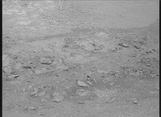 View image taken on Mars, Mars Perseverance Sol 1424: Right Mastcam-Z Camera