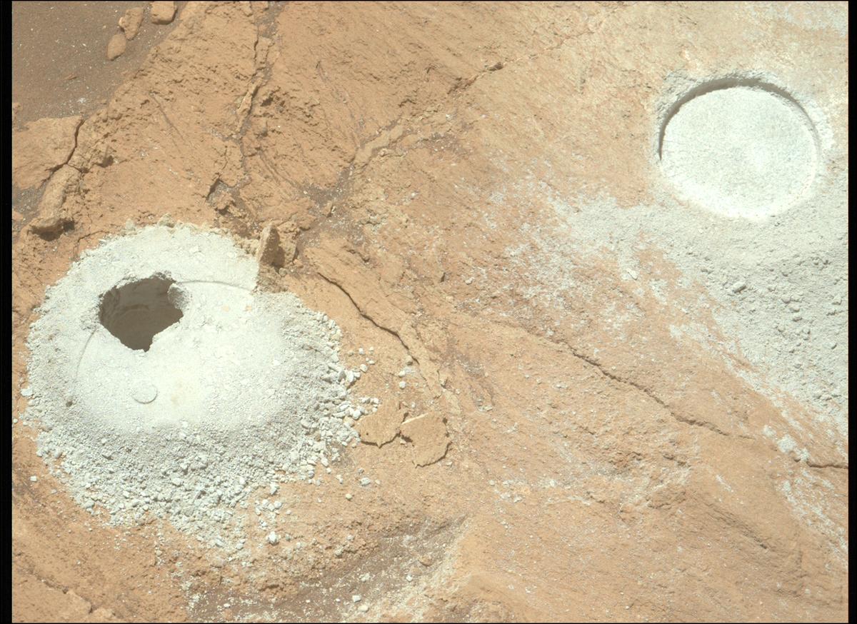 This image was taken by MCZ_LEFT onboard NASA's Mars rover Perseverance on Sol 1427