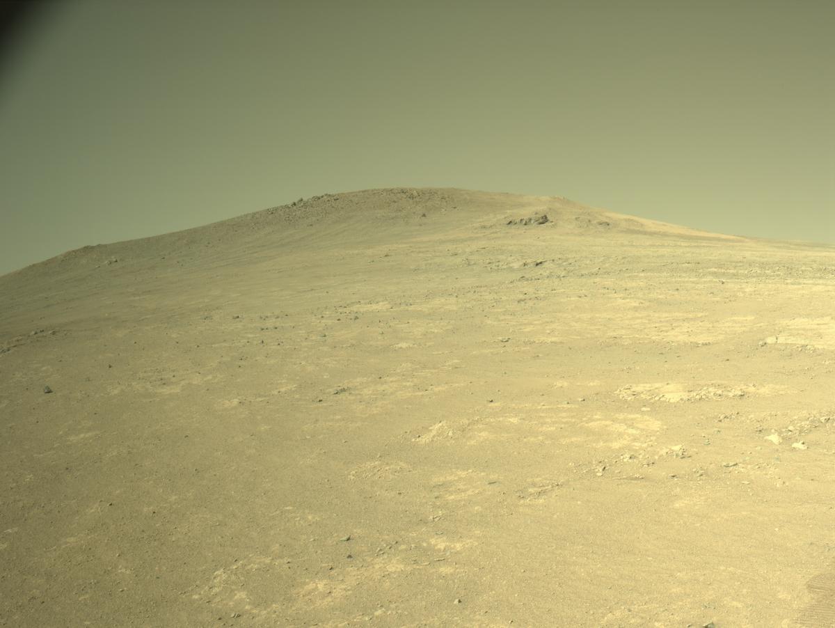 This image was taken by NAVCAM_RIGHT onboard NASA's Mars rover Perseverance on Sol 1429