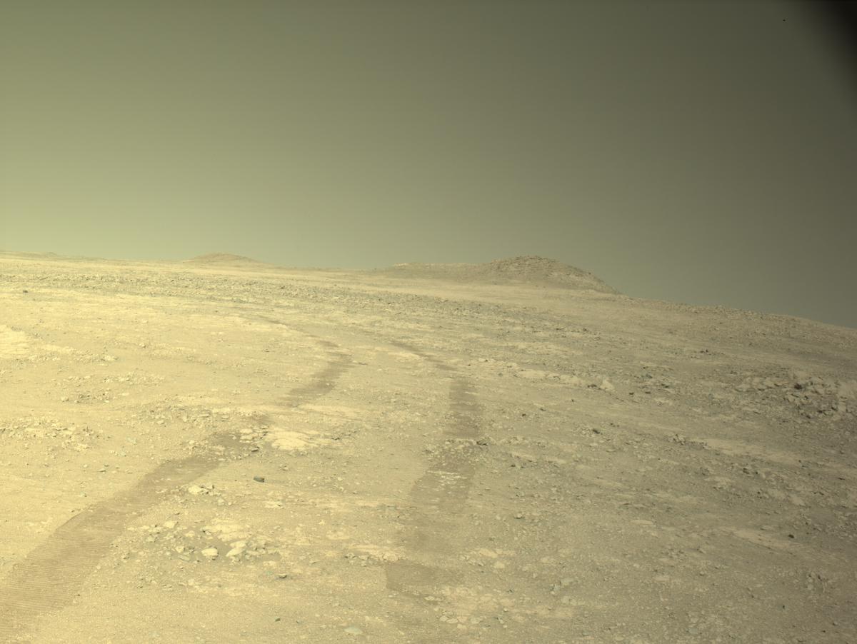 This image was taken by NAVCAM_RIGHT onboard NASA's Mars rover Perseverance on Sol 1429