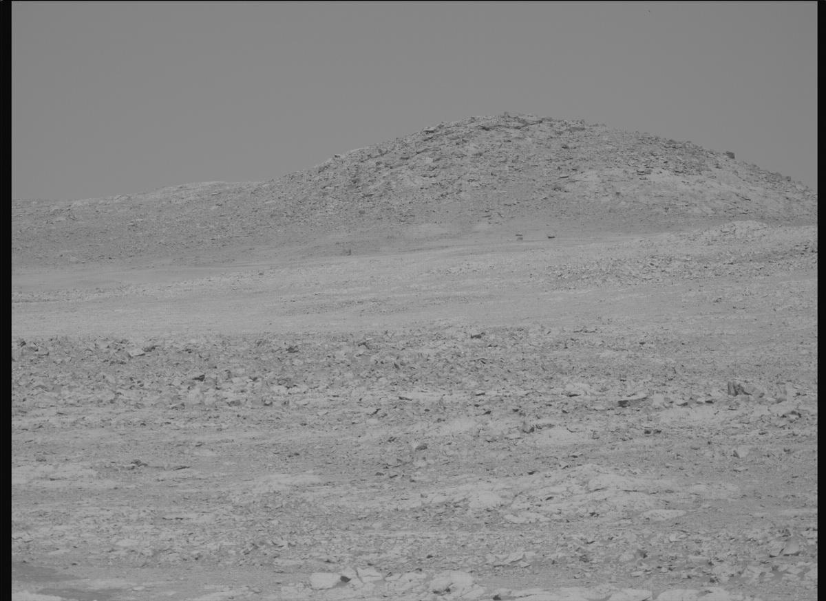 This image was taken by MCZ_RIGHT onboard NASA's Mars rover Perseverance on Sol 1429