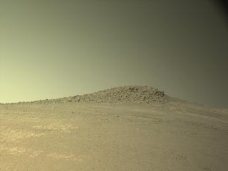 View image taken on Mars, Mars Perseverance Sol 1431: Right Navigation Camera (Navcam)