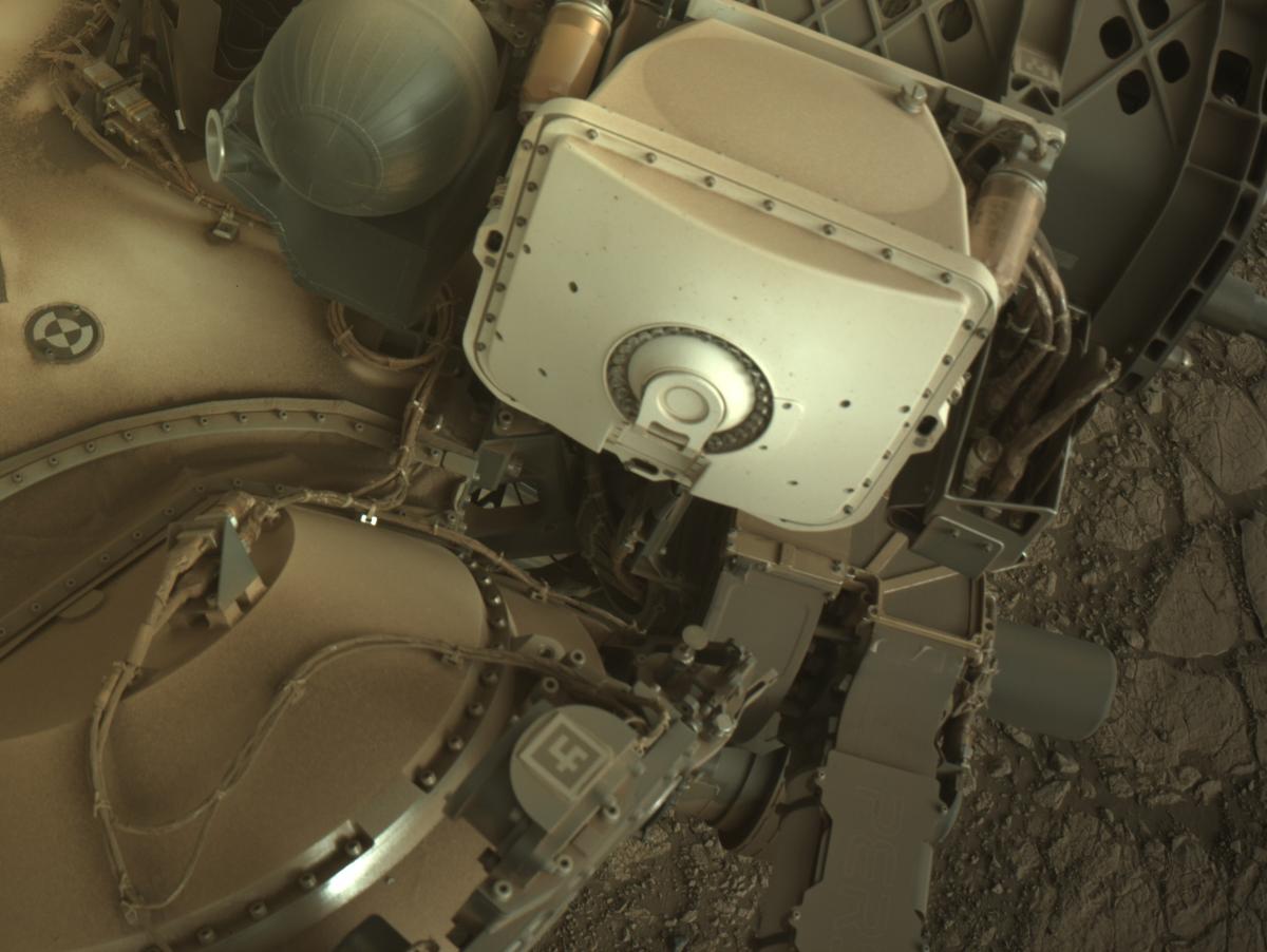 This image was taken by NAVCAM_RIGHT onboard NASA's Mars rover Perseverance on Sol 1435