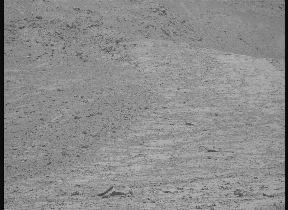This image was taken by MCZ_RIGHT onboard NASA's Mars rover Perseverance on Sol 1437