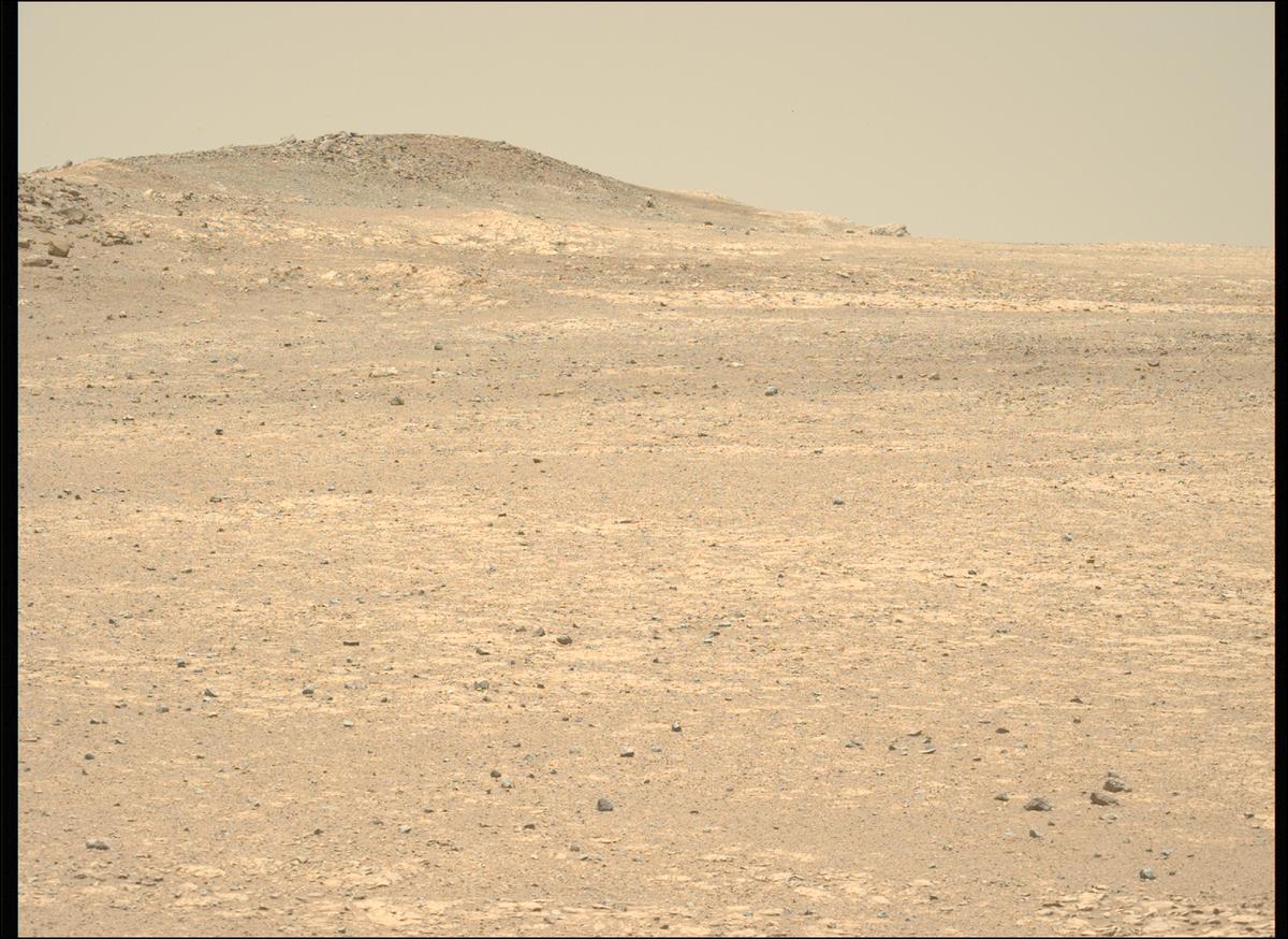 This image was taken by MCZ_LEFT onboard NASA's Mars rover Perseverance on Sol 1438