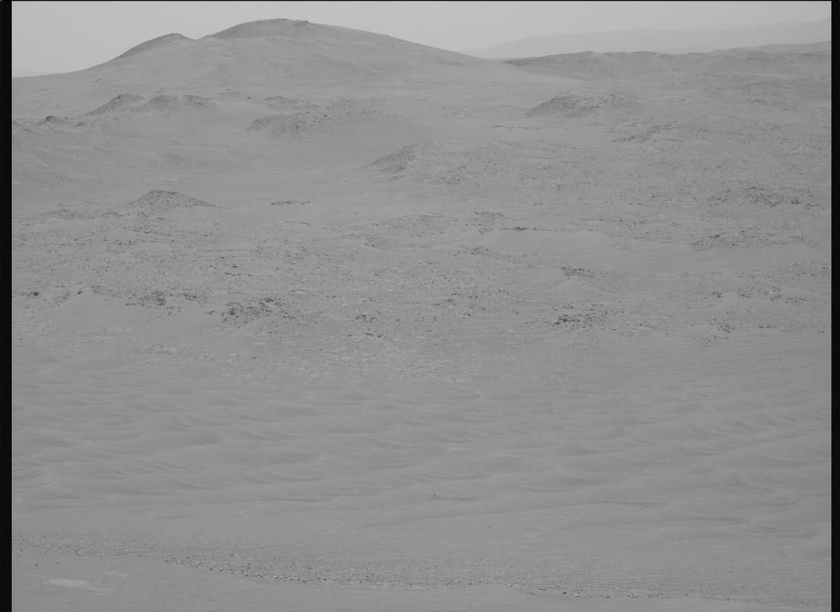 This image was taken by MCZ_LEFT onboard NASA's Mars rover Perseverance on Sol 1438