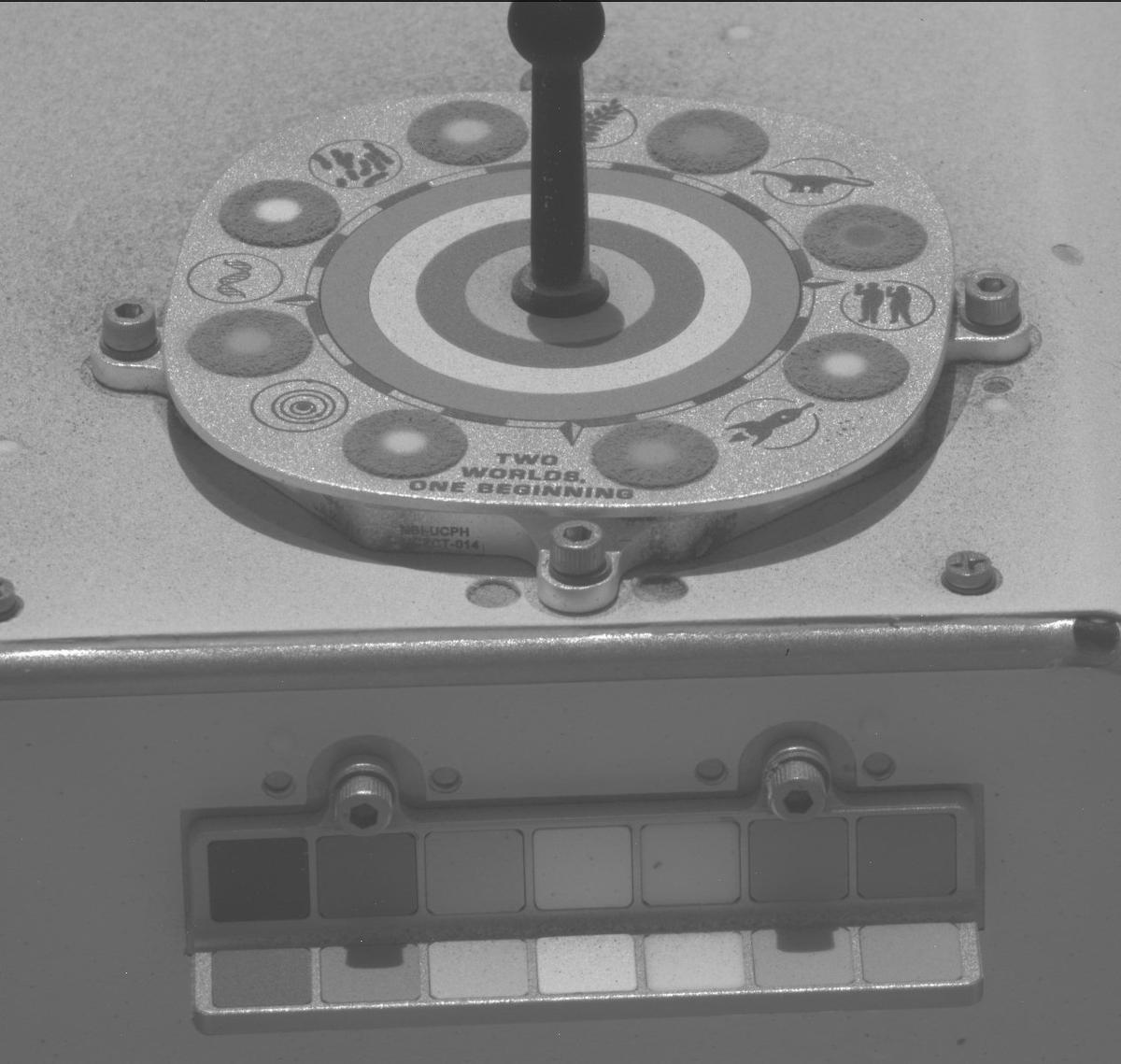 This image was taken by MCZ_RIGHT onboard NASA's Mars rover Perseverance on Sol 1438