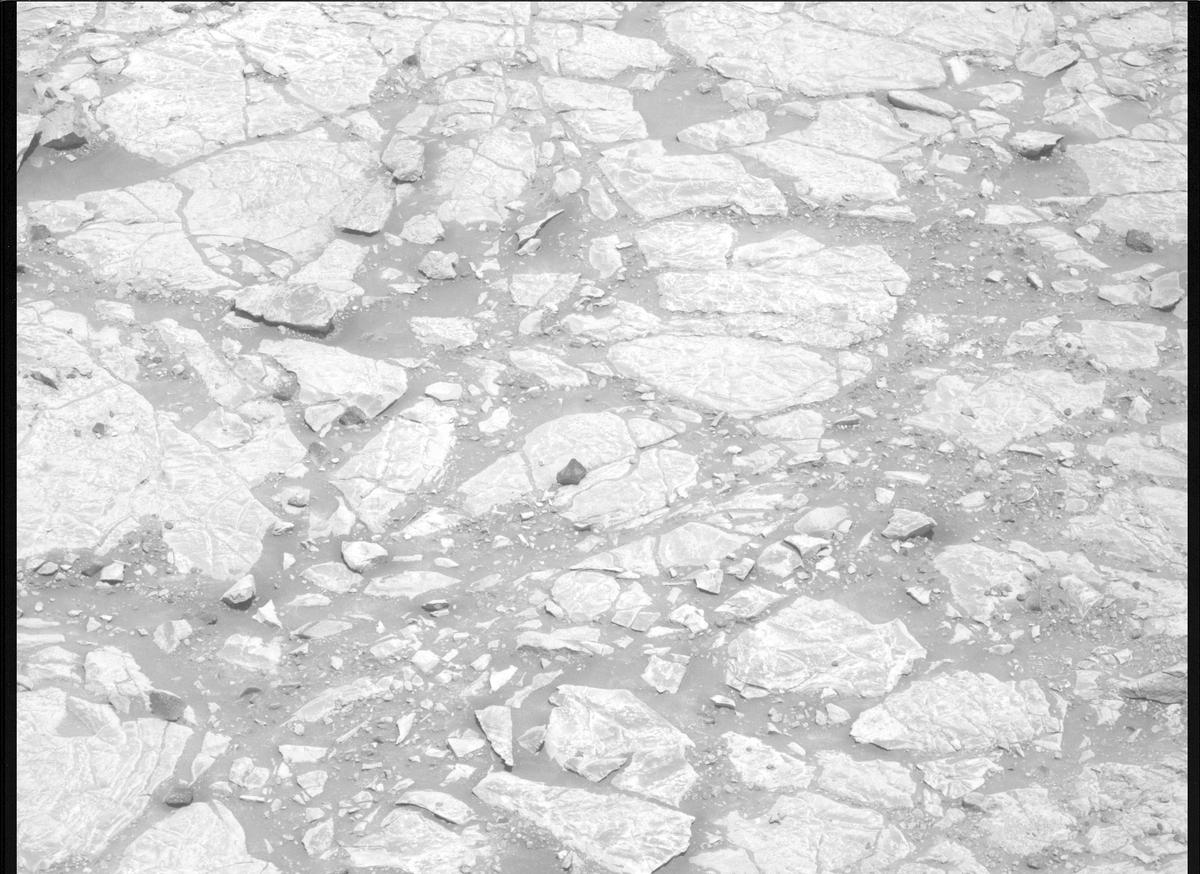 This image was taken by MCZ_RIGHT onboard NASA's Mars rover Perseverance on Sol 1439