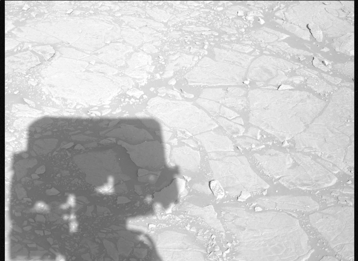 This image was taken by MCZ_LEFT onboard NASA's Mars rover Perseverance on Sol 1440