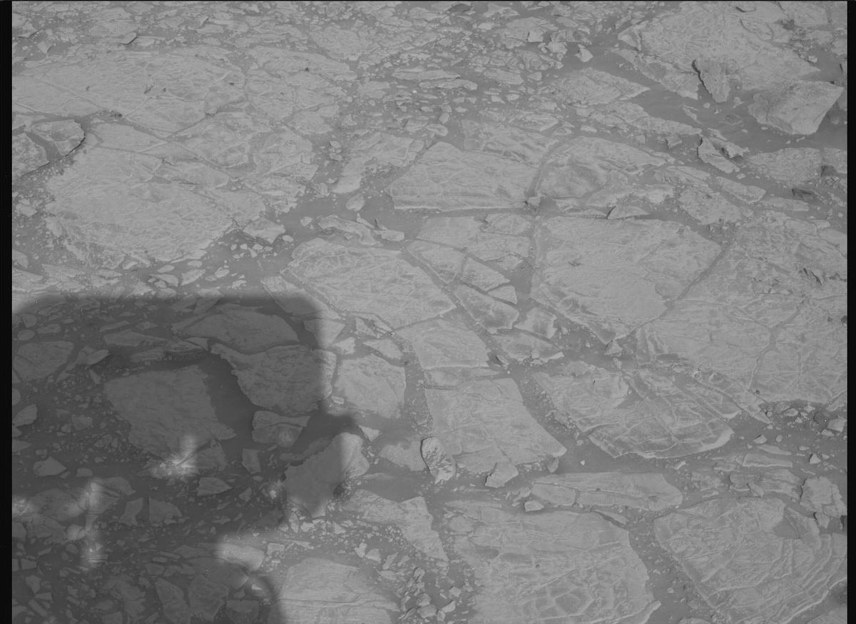 This image was taken by MCZ_RIGHT onboard NASA's Mars rover Perseverance on Sol 1440