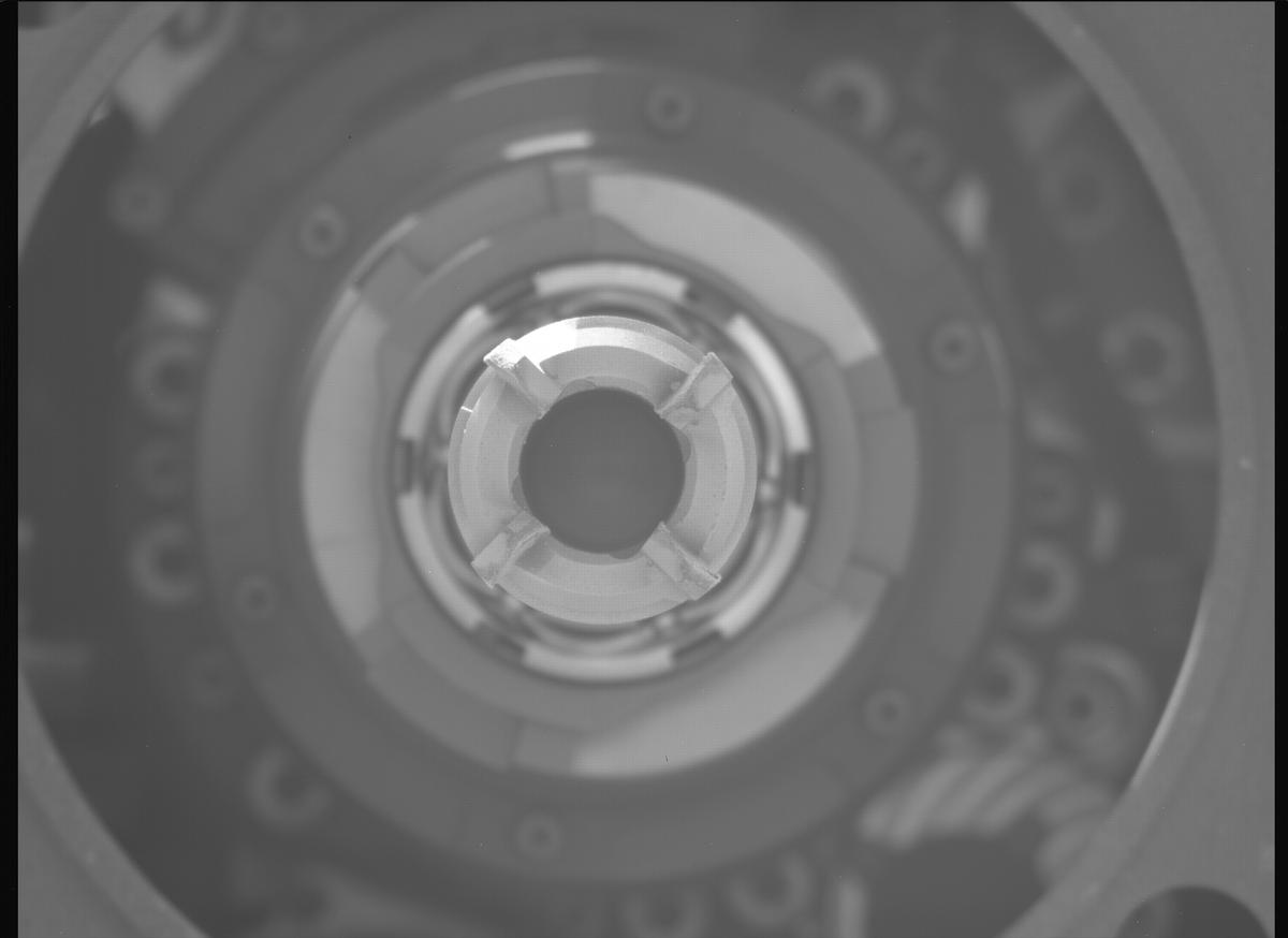 This image was taken by MCZ_LEFT onboard NASA's Mars rover Perseverance on Sol 1444